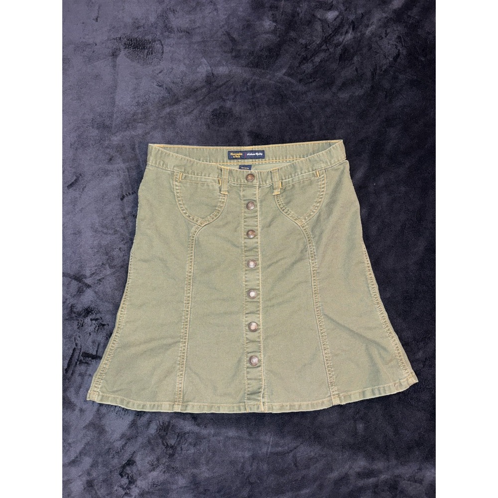 Abercrombie & Fitch Y2K Asthetic Olive Green Mini Skirt button-front design(504)